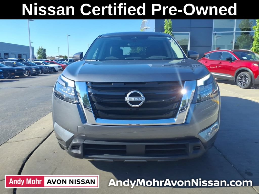 Certified 2025 Nissan Pathfinder SV AWD/4WD image 3