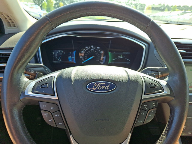 Used 2014 Ford Fusion Titanium AWD/4WD image 23