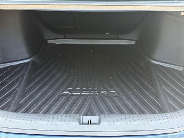 Used 2025 Honda Accord SE image 16