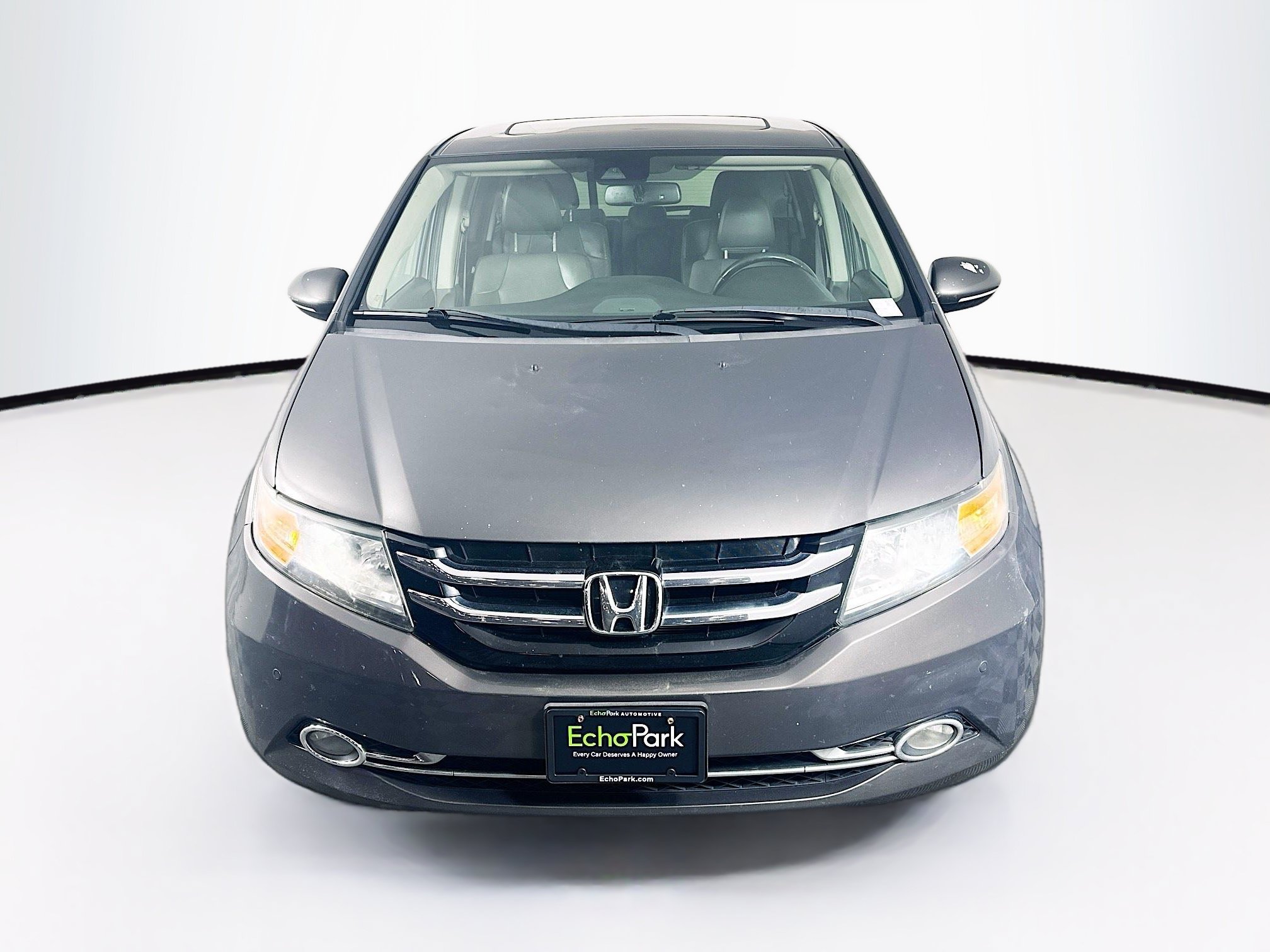 Used 2015 Honda Odyssey Touring image 2