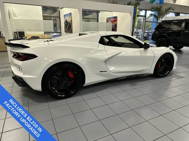 Used 2025 Chevrolet Corvette E-Ray AWD/4WD image 37