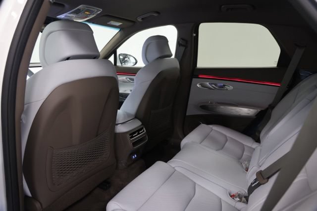 New 2027 Genesis Electrified GV70 AWD/4WD image 35