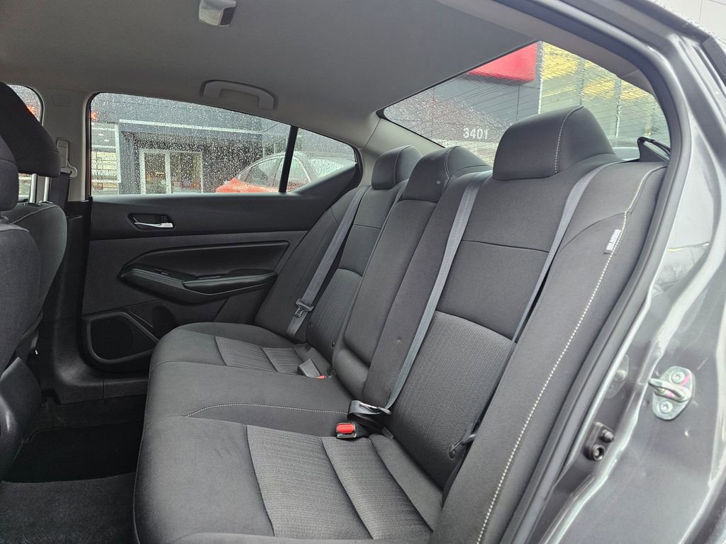 Used 2022 Nissan Altima 2.5 SV image 13