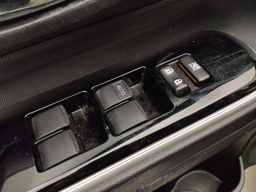 Used 2015 Toyota Prius C Two image 27