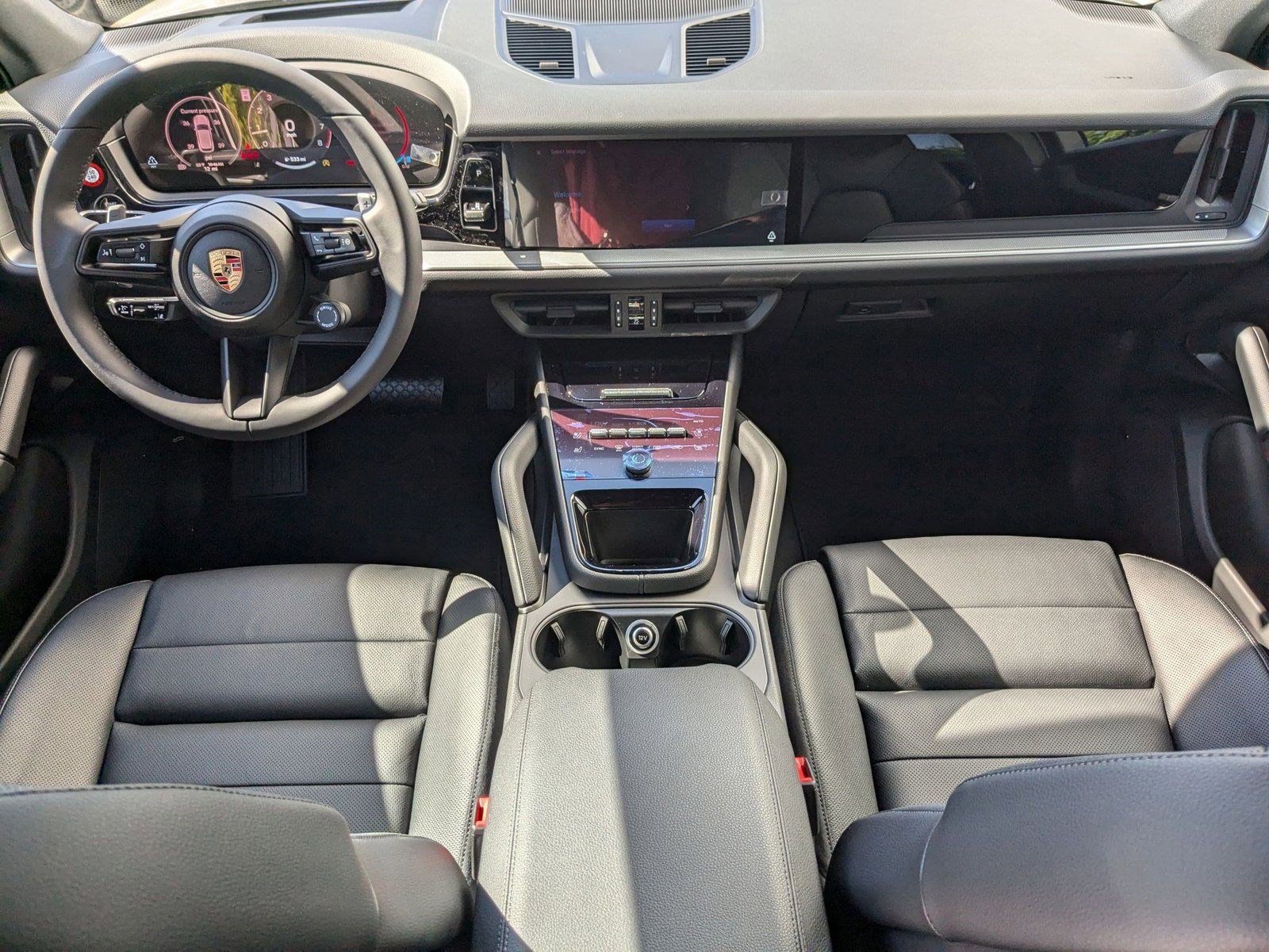 Certified 2025 Porsche Cayenne image 22