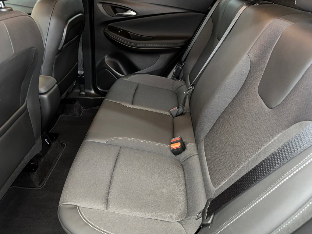 Certified 2023 Buick Encore GX Preferred w/ Cold Weather Comfort Package image 18