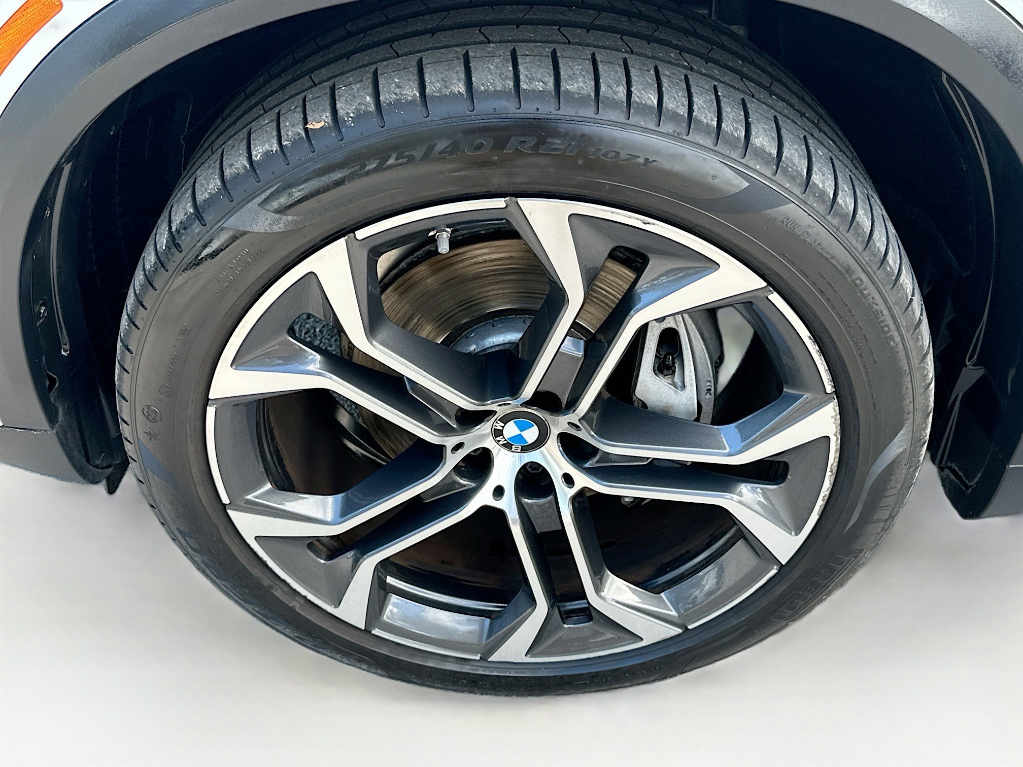 Certified 2024 BMW X5 xDrive40i w/ Parking Assistance Package image 32