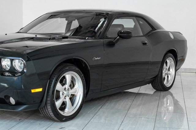 Used 2009 Dodge Challenger R/T RWD image 51