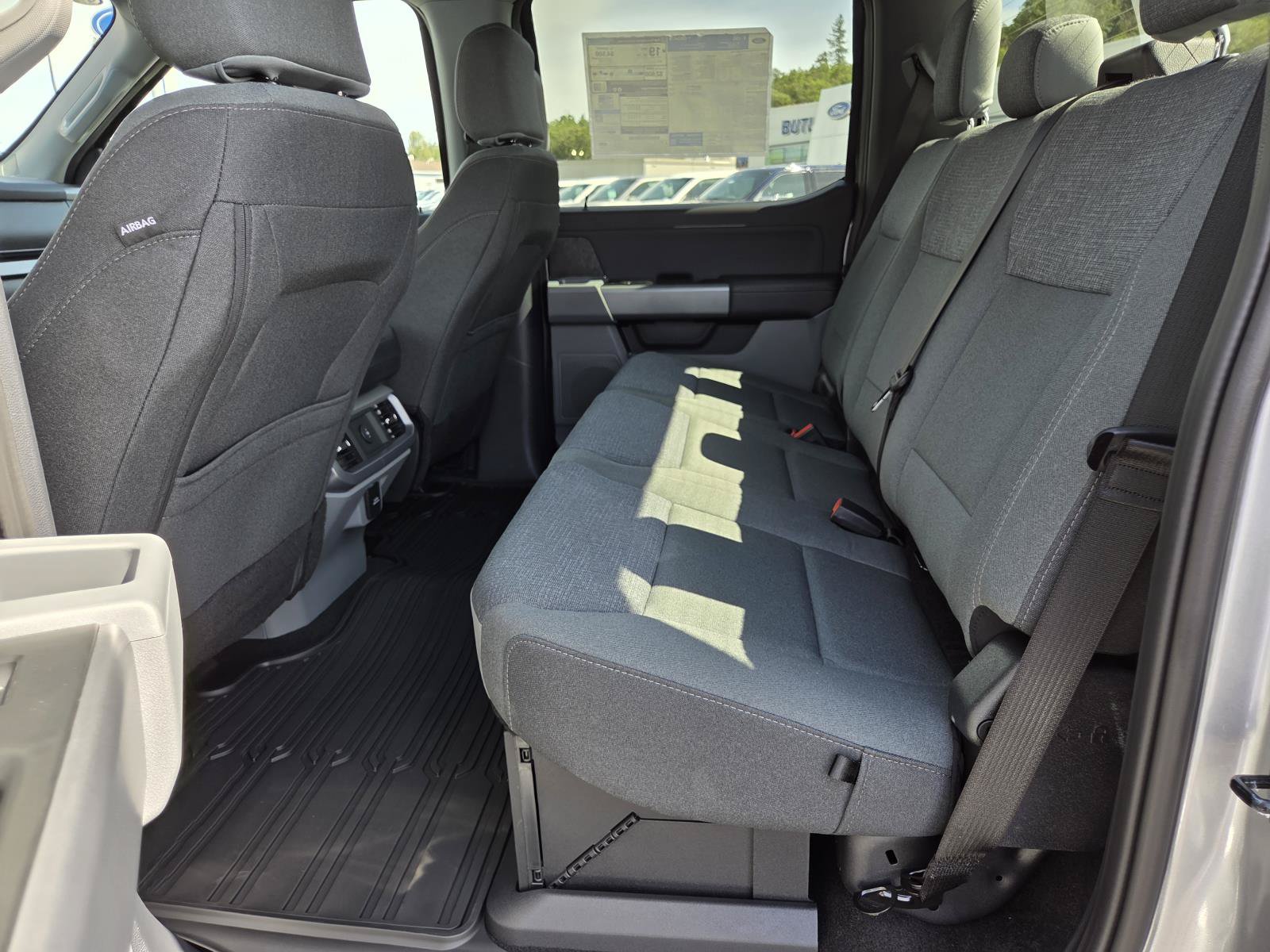 New 2026 Ford F150 XLT w/ XLT Chrome Appearance Package AWD/4WD image 10