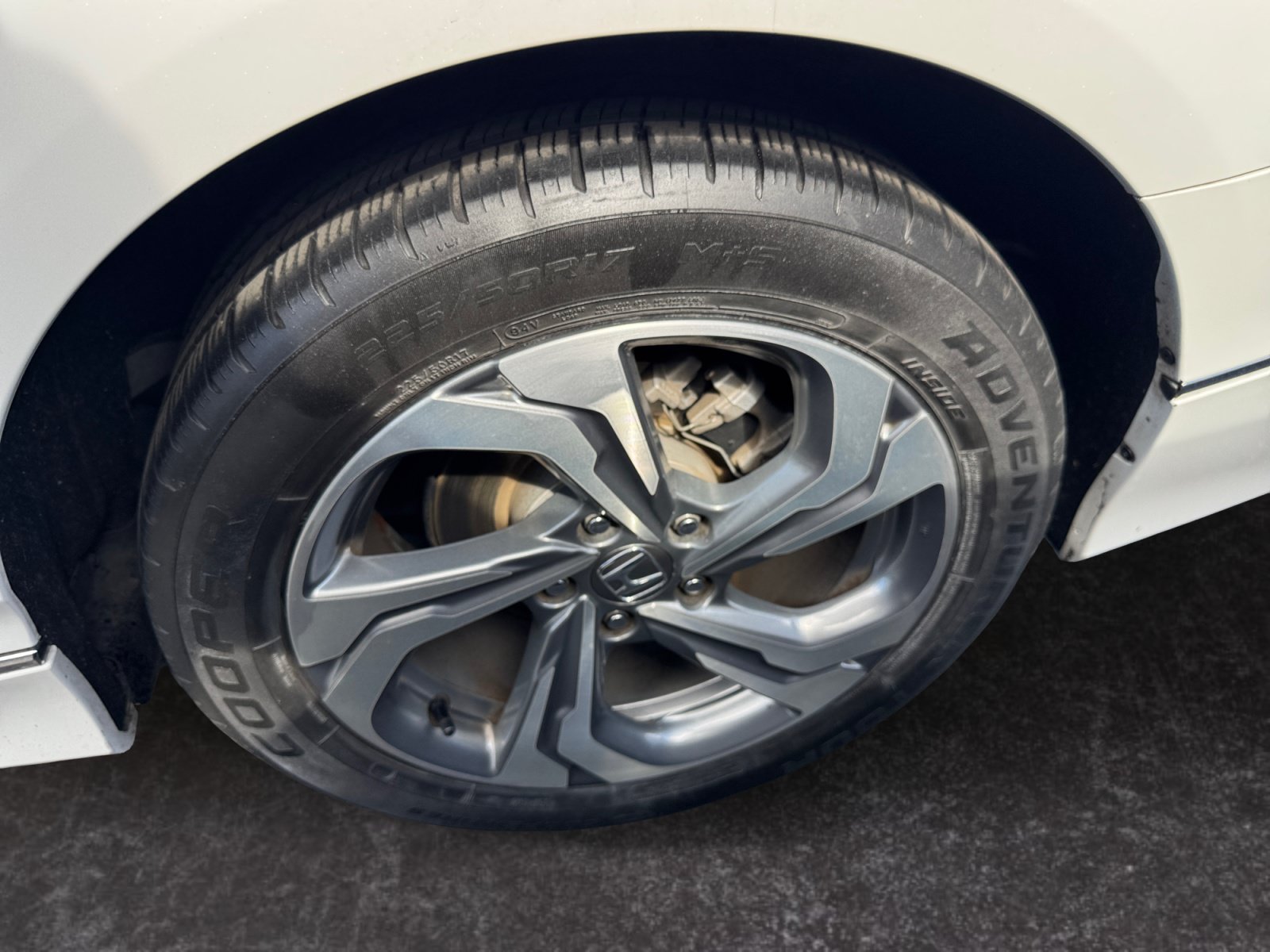Used 2020 Honda Accord EX image 14