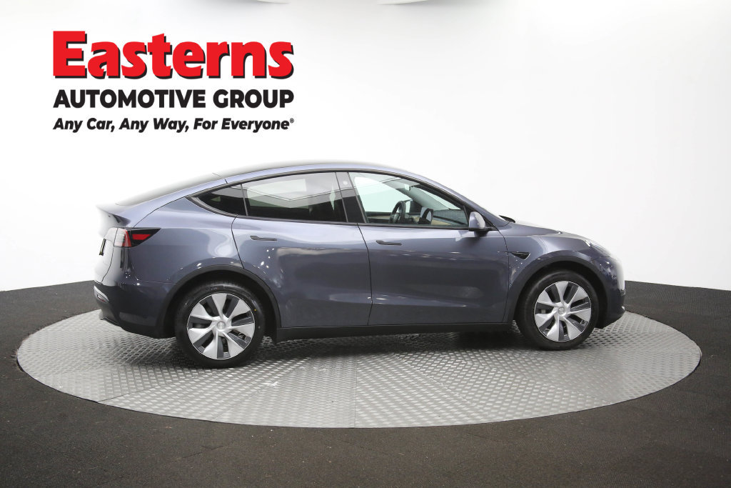 Used 2023 Tesla Model Y Long Range AWD/4WD image 41