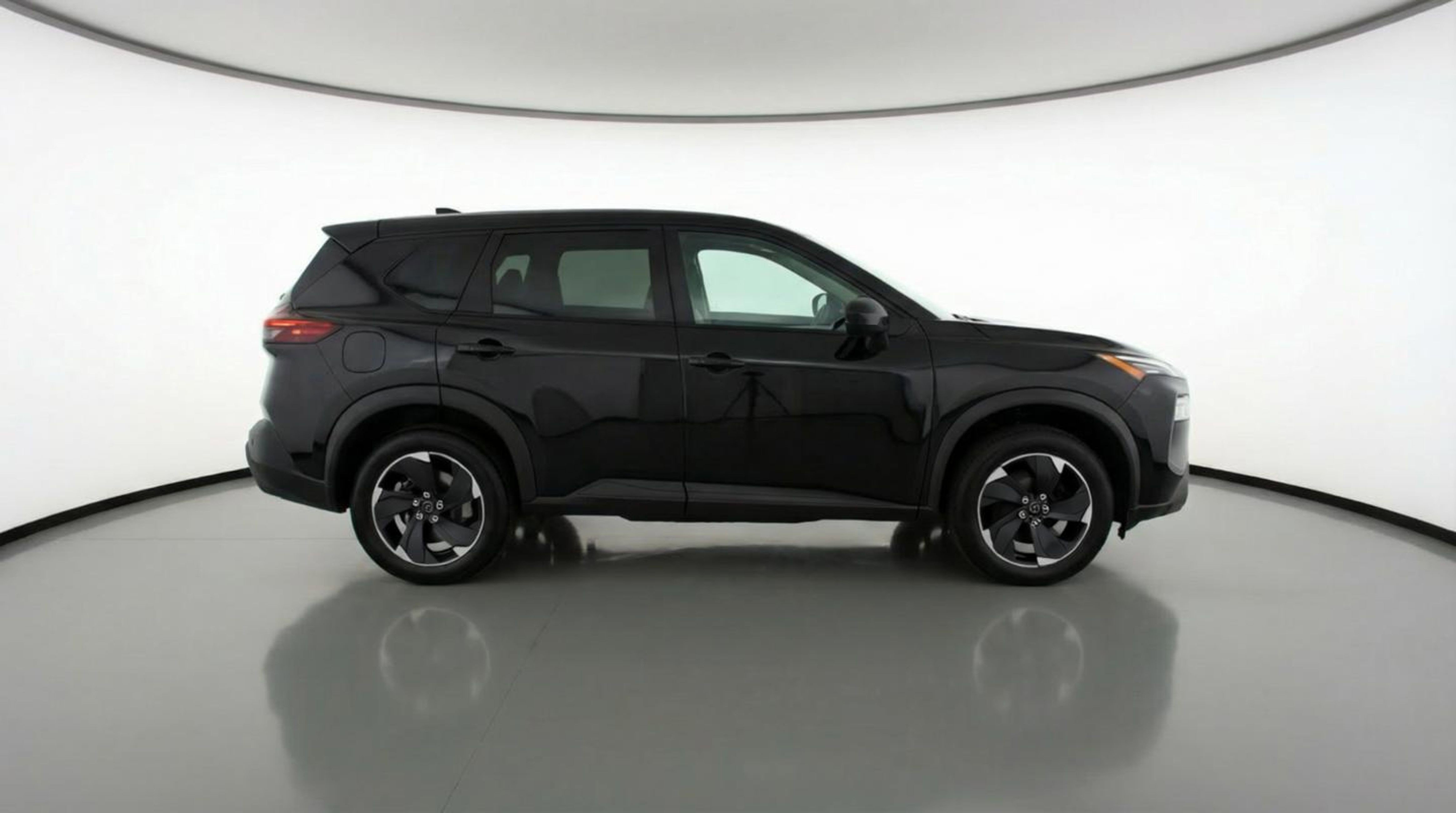 Used 2025 Nissan Rogue SV AWD/4WD image 11