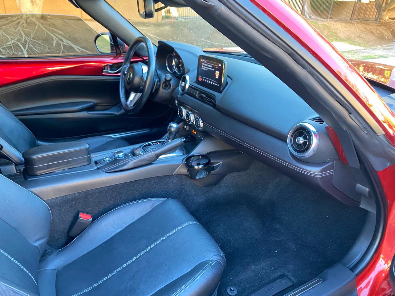 Used 2021 MAZDA MX-5 Miata RF Grand Touring RWD image 34