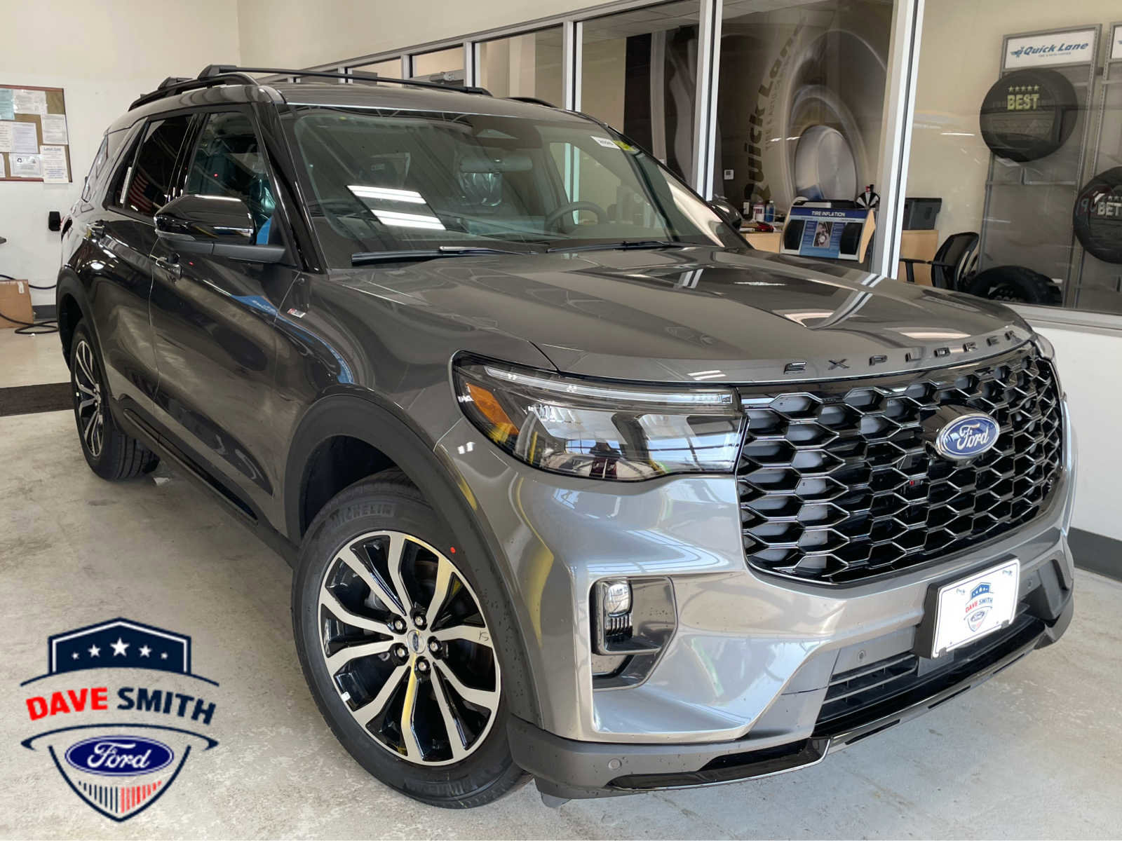 New 2026 Ford Explorer ST-Line AWD/4WD image 1