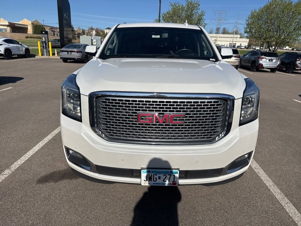 Used 2016 GMC Yukon XL Denali w/ Open Road Package AWD/4WD image 22