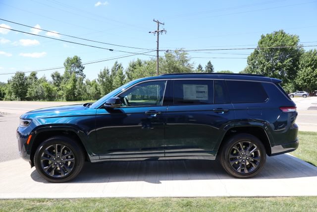 New 2026 Jeep Grand Cherokee L Limited AWD/4WD image 33