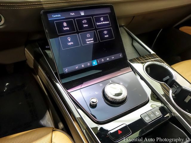 Certified 2025 Cadillac Escalade Premium Luxury w/ LPO, Floor Liner Package AWD/4WD image 21