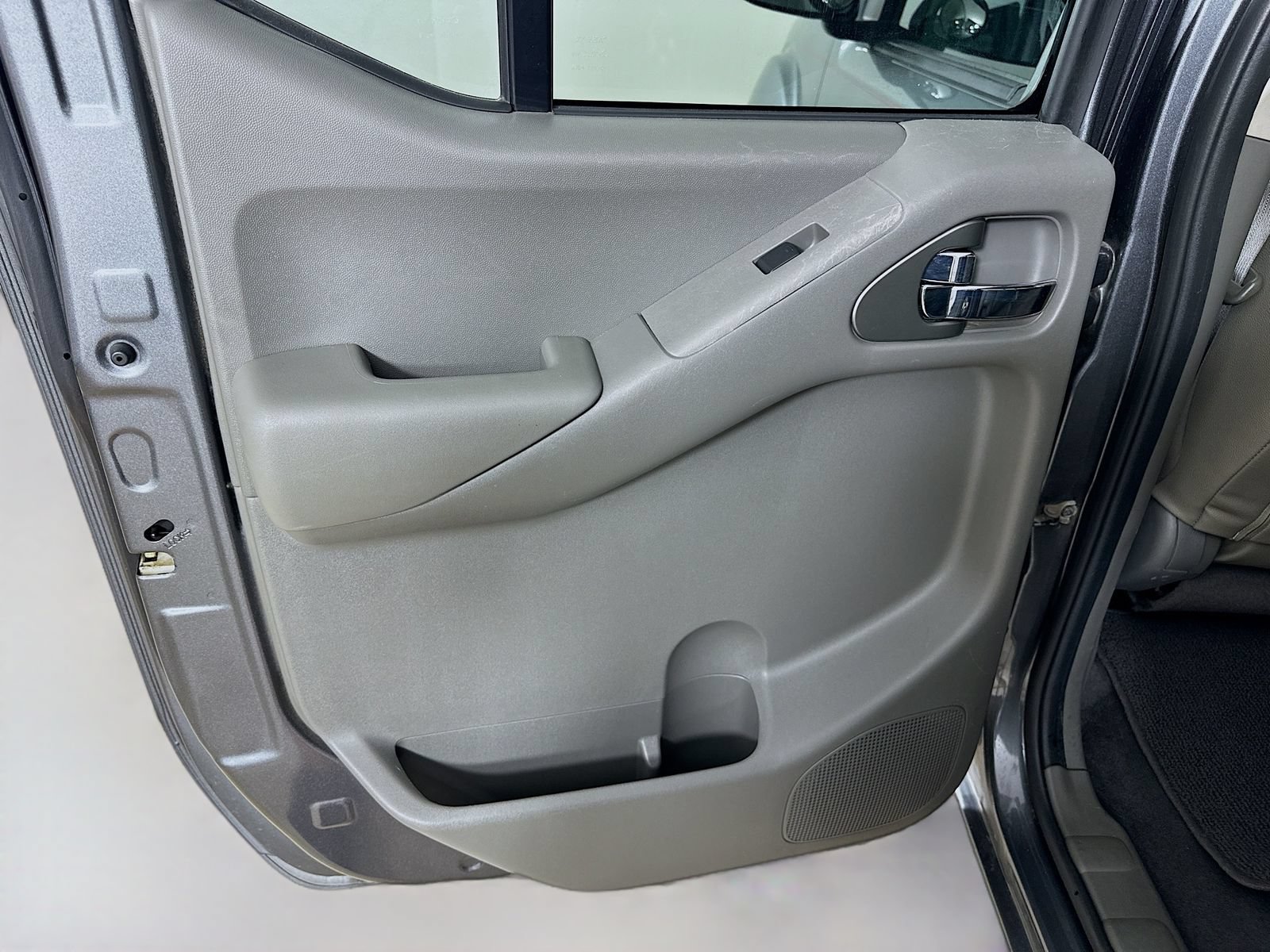 Used 2019 Nissan Frontier SV RWD image 32