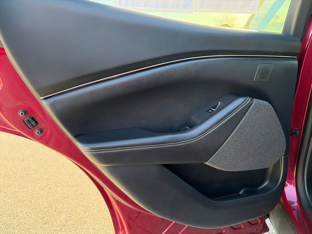 Used 2025 Ford Mustang Mach-E Premium image 31