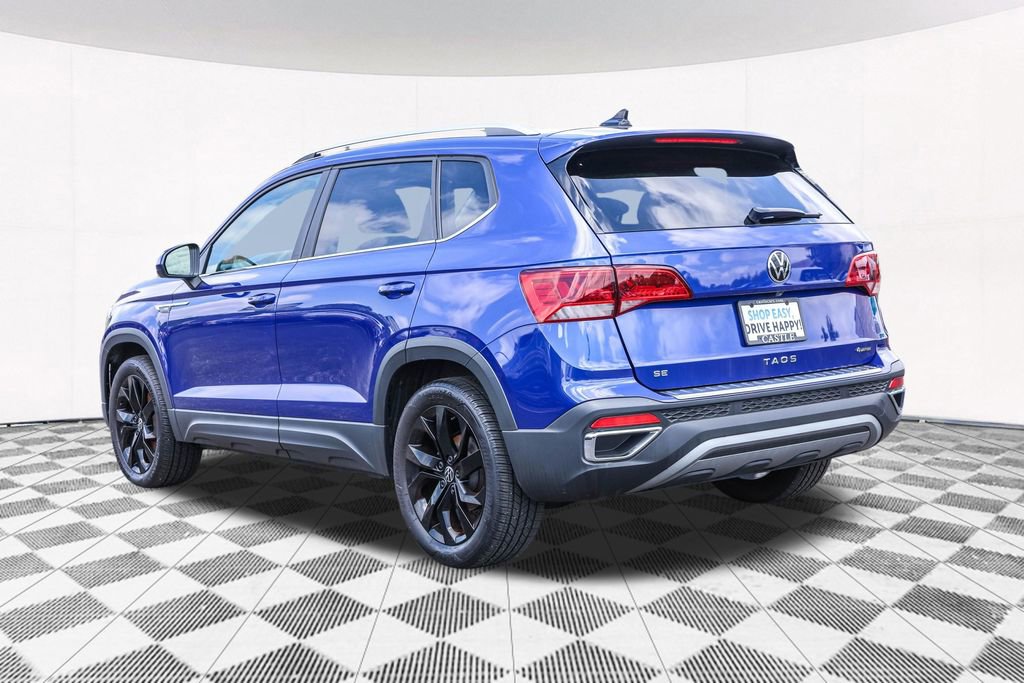 Used 2023 Volkswagen Taos SE w/ Panoramic Sunroof Package AWD/4WD image 14