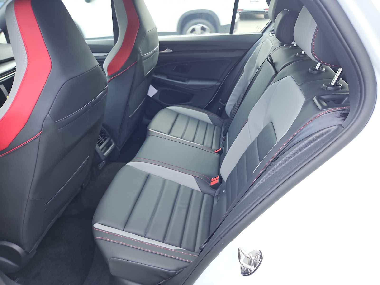 New 2025 Volkswagen GTI SE FWD image 20