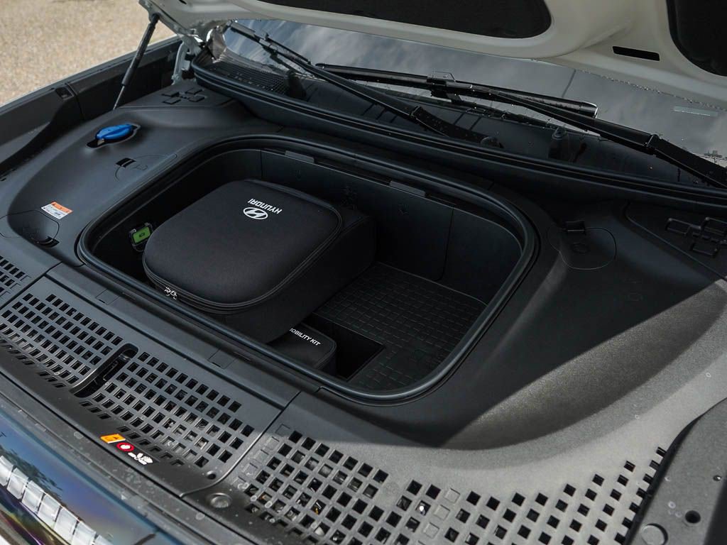 New 2026 Hyundai Ioniq 9 SEL image 7