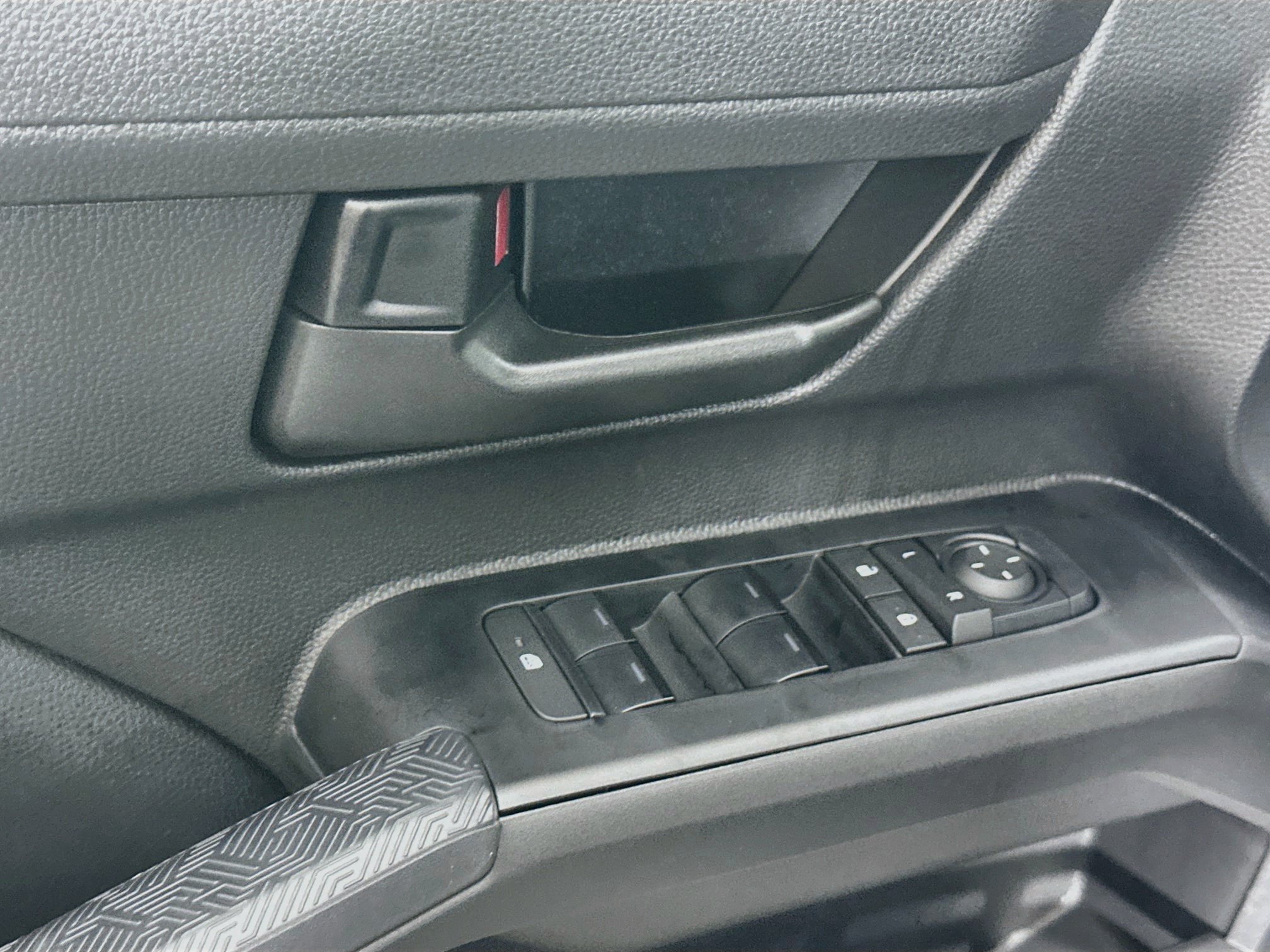 Used 2026 Toyota Tacoma SR5 RWD image 15