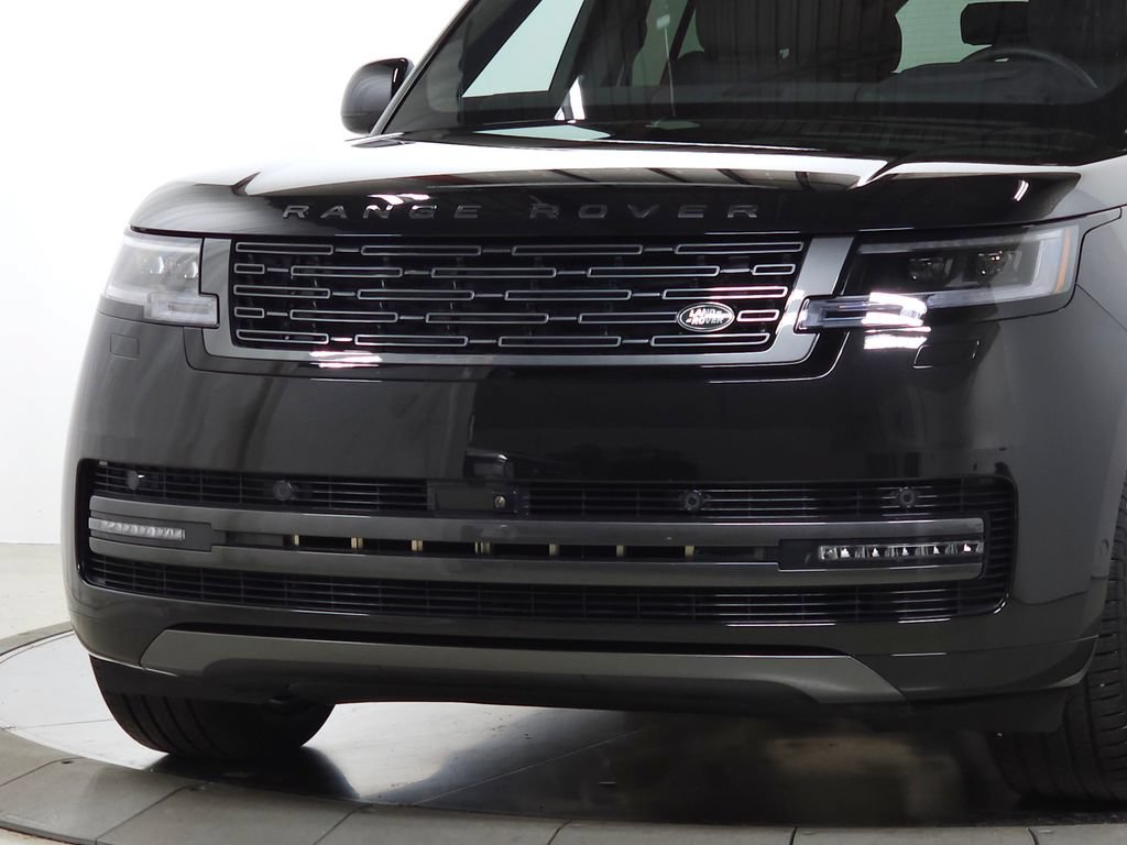 Certified 2025 Land Rover Range Rover SE AWD/4WD image 11