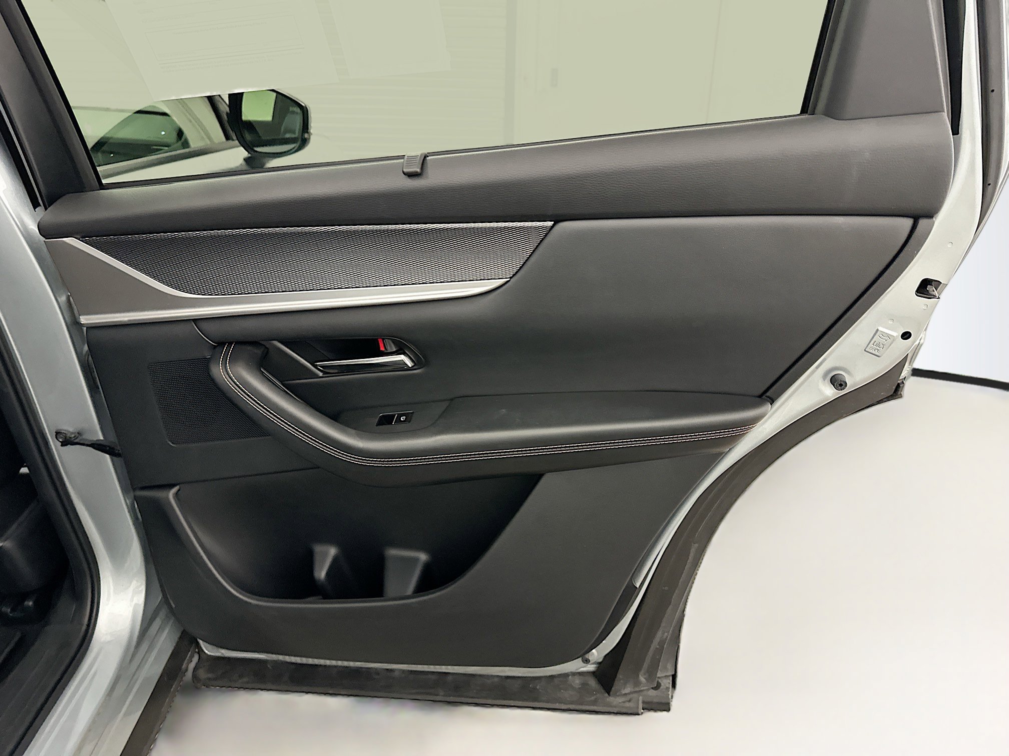 Used 2025 MAZDA CX-90 3.3 Turbo w/ Premium Sport Pkg image 34