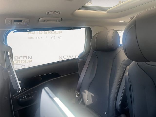 New 2026 Kia Carnival SX Prestige image 13