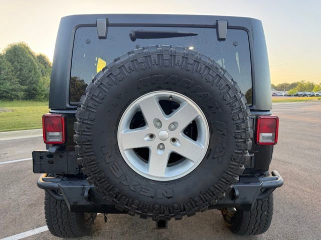 Used 2016 Jeep Wrangler Unlimited Sport w/ Max Tow Package AWD/4WD image 5