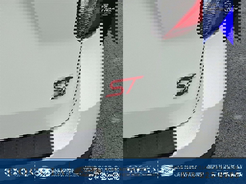 Certified 2024 Ford Explorer ST w/ Equipment Group 401A image 31