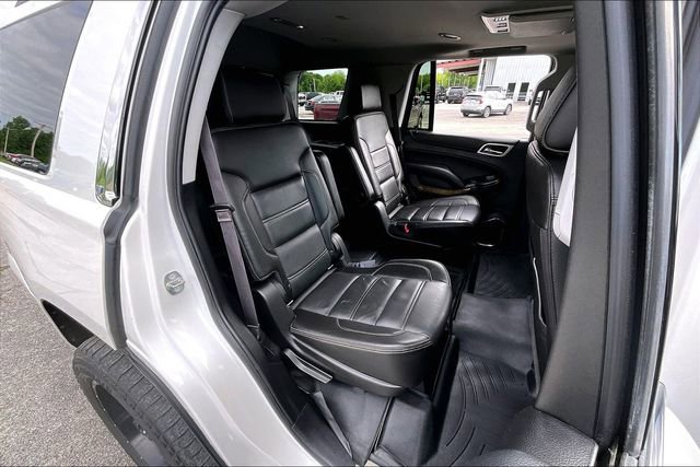 Used 2017 GMC Yukon Denali w/ Open Road Package AWD/4WD image 25