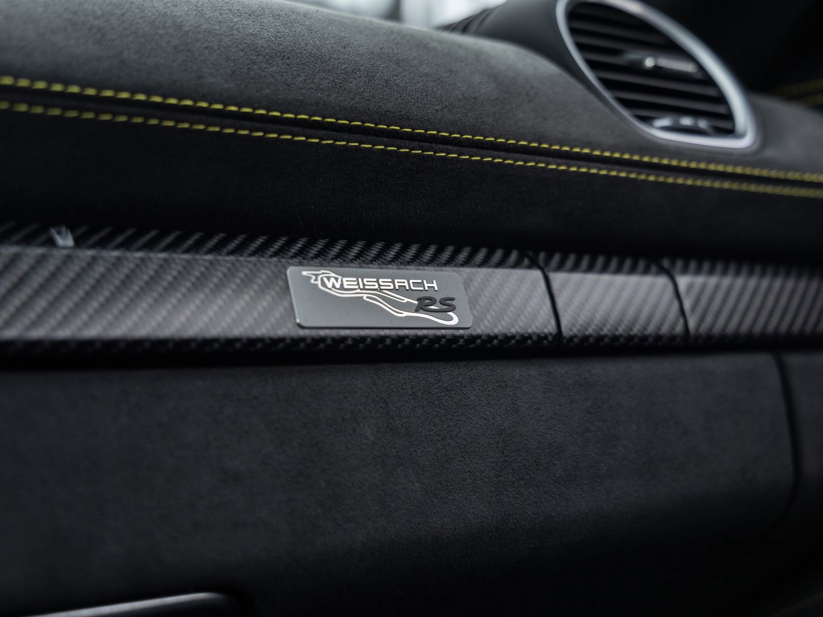 Certified 2025 Porsche 718 Cayman GT4 RS RWD image 51