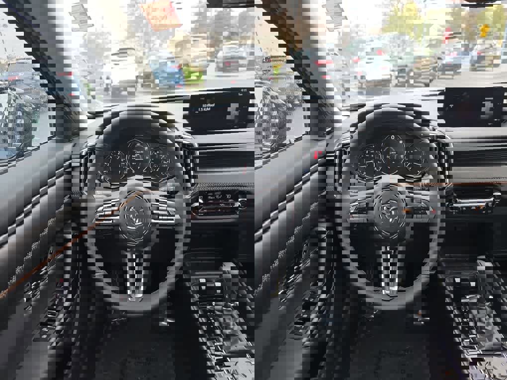 Used 2025 MAZDA CX-50 AWD 2.5 S w/ Premium Plus Pkg image 17