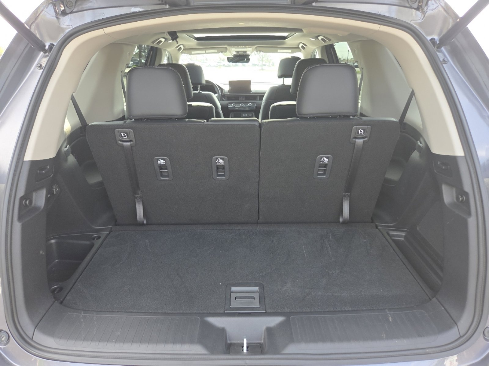 Certified 2025 Honda Pilot Touring image 23