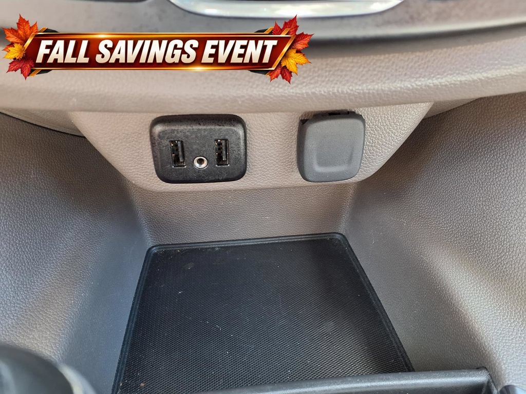 Used 2019 Chevrolet Traverse LT w/ LT Premium Package FWD image 22