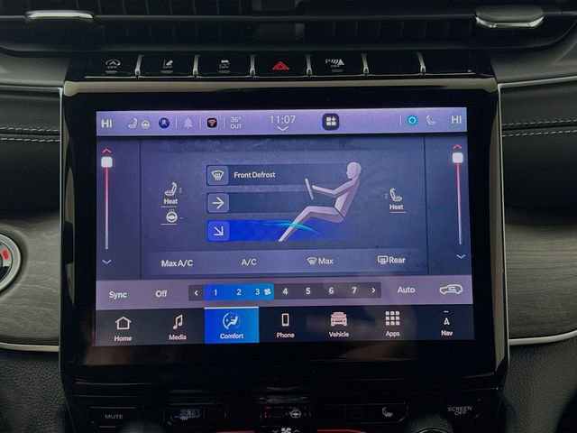 New 2025 Jeep Grand Cherokee Limited image 16