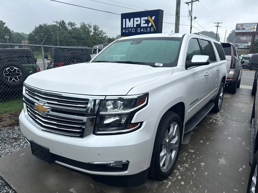Used 2018 Chevrolet Suburban Premier AWD/4WD image 1