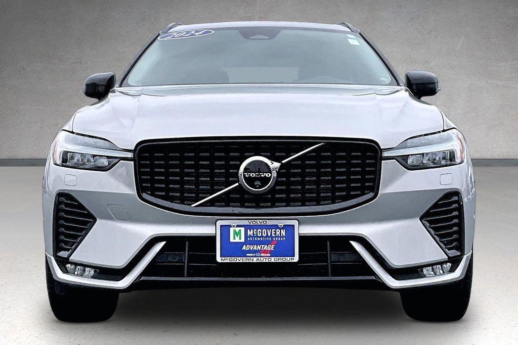 Certified 2024 Volvo XC60 B5 Plus w/ Climate Package image 2