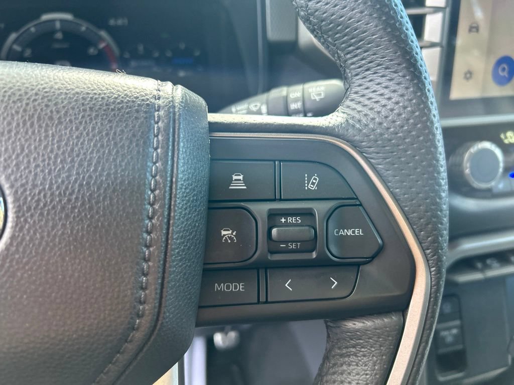 Used 2025 Toyota Sequoia Limited w/ TRD Off-Road Package AWD/4WD image 28