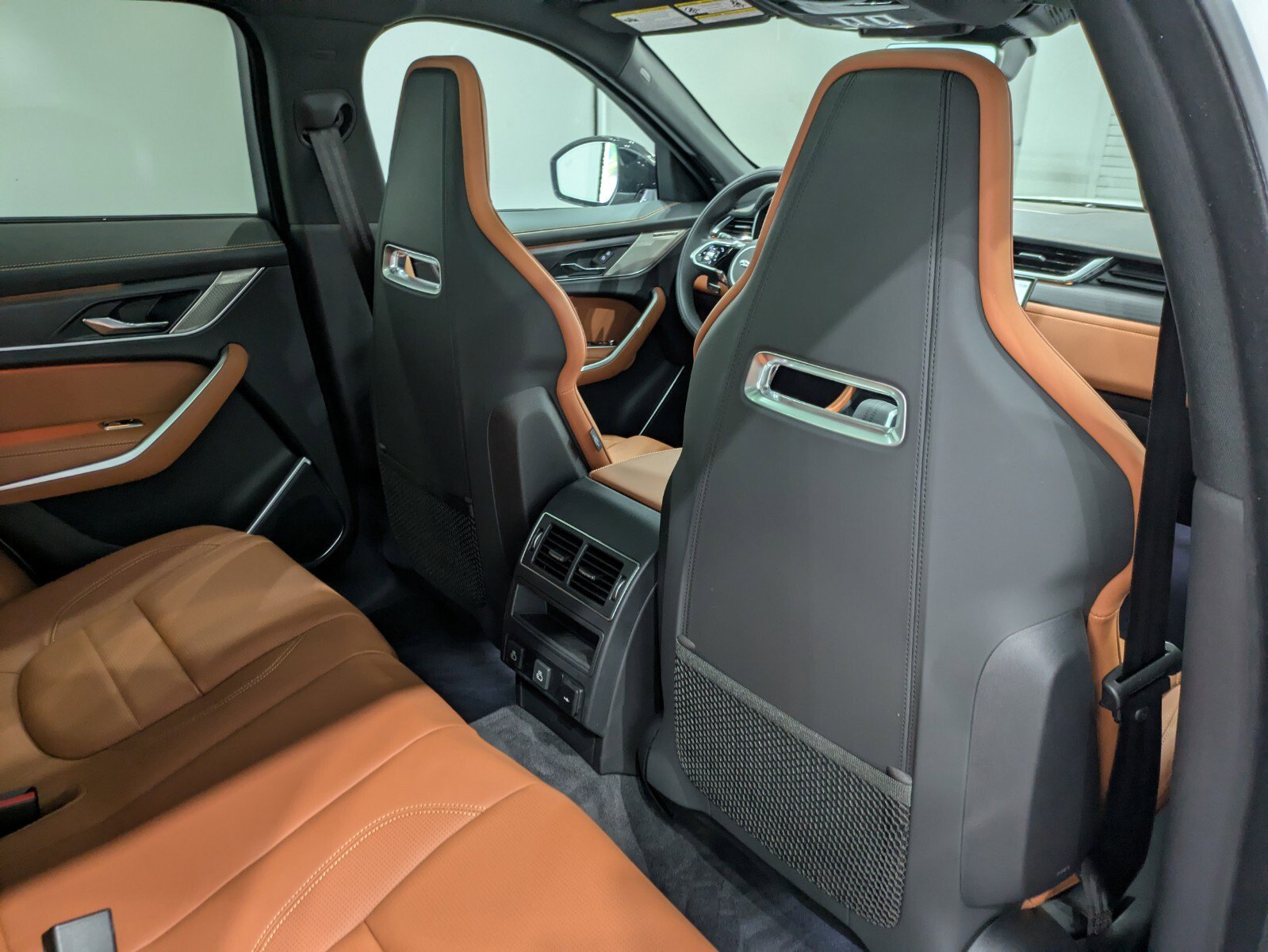 New 2026 Jaguar F-PACE R-Dynamic S image 20