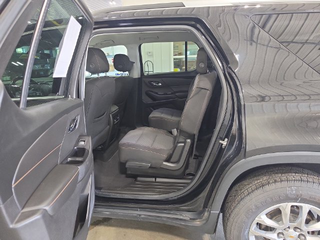 Used 2018 Chevrolet Traverse LT AWD/4WD image 25
