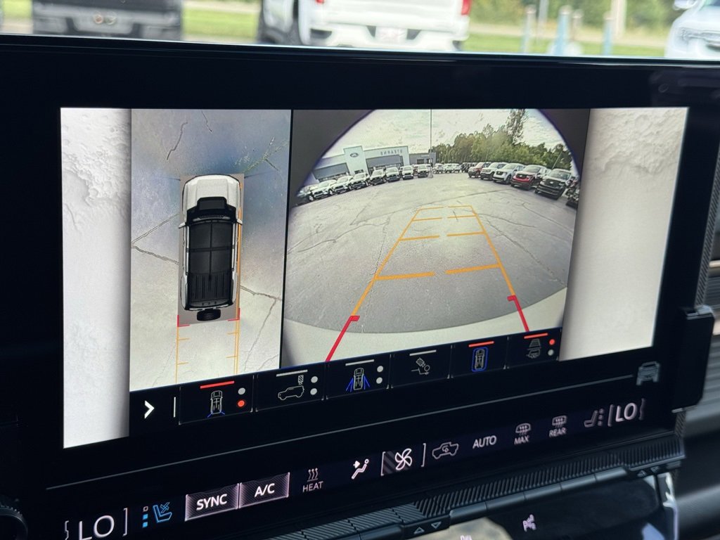 Used 2024 GMC Hummer EV 3X image 11