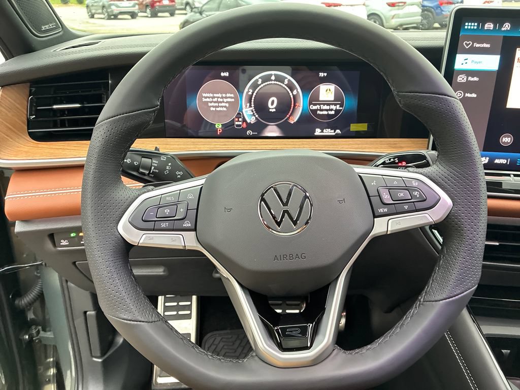New 2026 Volkswagen Tiguan SEL R-Line AWD/4WD image 12