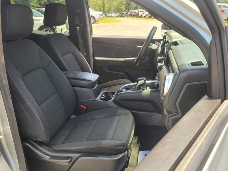 Used 2023 Chevrolet Colorado LT w/ LT Convenience Package II image 14