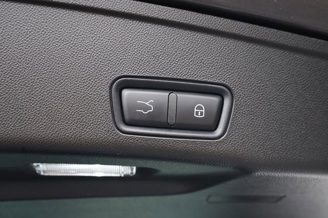 Used 2023 Maserati Grecale GT image 26