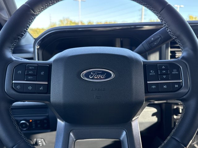 Used 2025 Ford F250 Lariat w/ Black Appearance Package AWD/4WD image 21