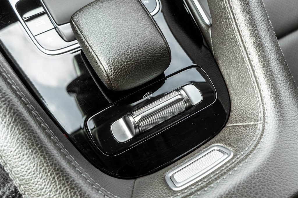 Used 2020 Mercedes-Benz GLS 450 4MATIC image 27