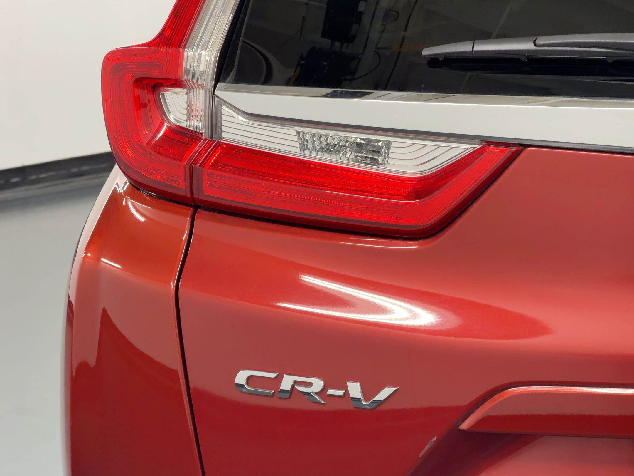 Used 2018 Honda CR-V Touring image 13